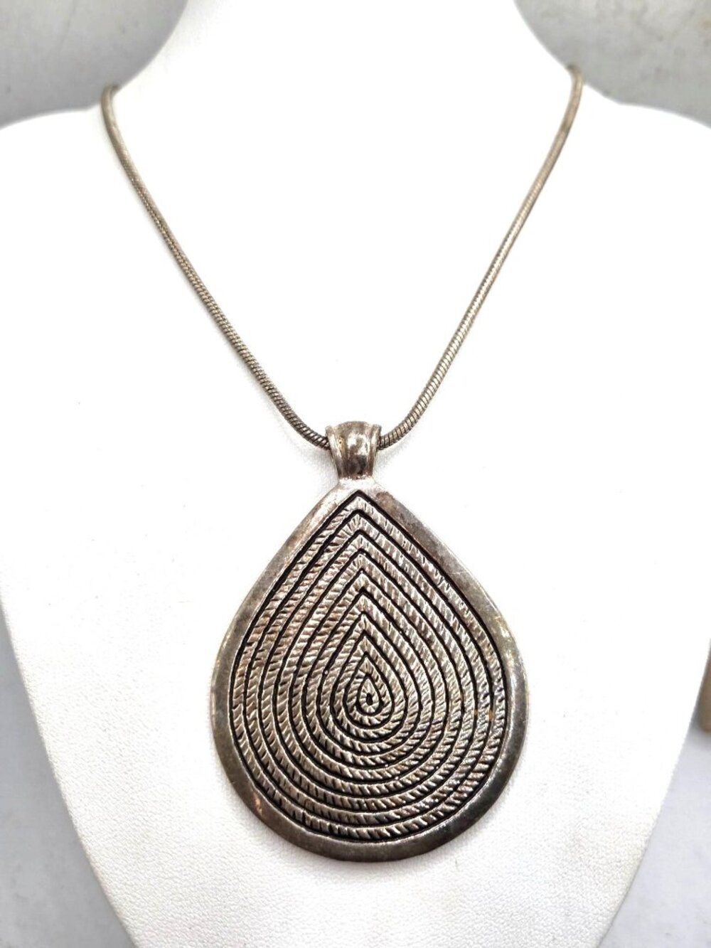 Teardrop Pendant Necklace With Etched Design  - Chunky